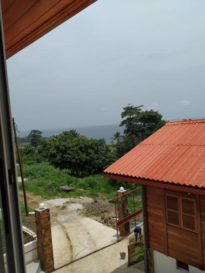 Domus Guesthouse Sant'Ana Exterior foto